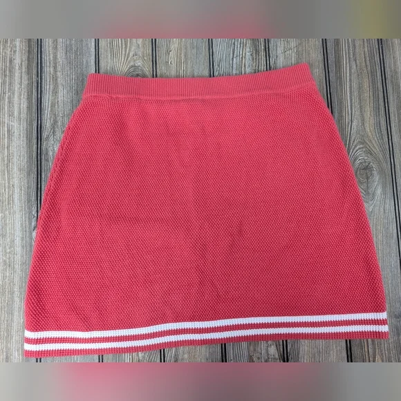 Alo Size Large Sweater Skirt In Candy Red With White Stripes Lined With Shorts - Picture 6 of 14
